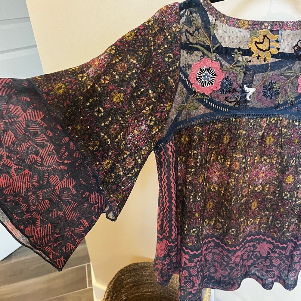 Anthropologie boho top